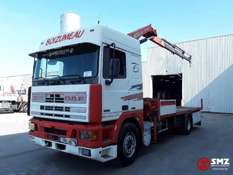 DAF 95 360 palfinger pk 080-3 - משאית צד נופל/ שטוחה, משאית מנוף: תמונה 3 DAF 95 360 palfinger pk 080-3 - משאית צד נופל/ שטוחה, משאית מנוף: תמונה 3