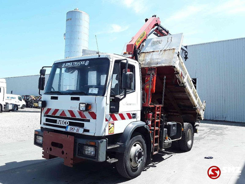 Iveco Eurocargo 150 E 18 120000km manual pump - מזהיר, משאית מנוף: תמונה 3 Iveco Eurocargo 150 E 18 120000km manual pump - מזהיר, משאית מנוף: תמונה 3