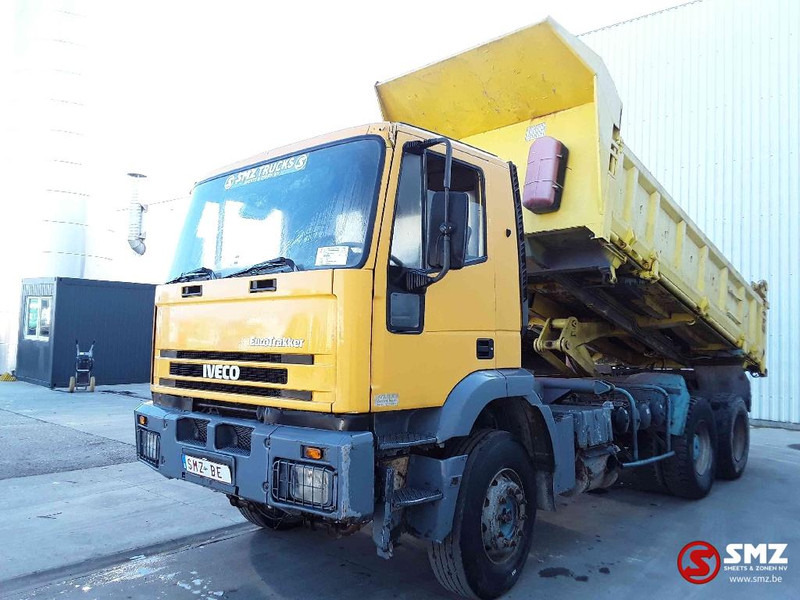 Iveco Eurotrakker 260 E 37 e2 manual pump - מזהיר: תמונה 3 Iveco Eurotrakker 260 E 37 e2 manual pump - מזהיר: תמונה 3