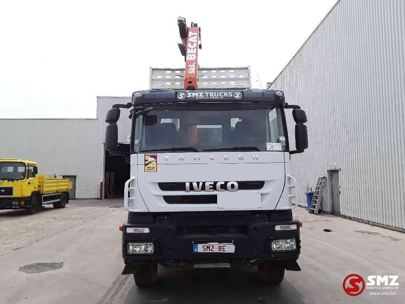 Iveco Trakker 360 Palfinger Pk16001k-3 - מזהיר, משאית מנוף: תמונה 2 Iveco Trakker 360 Palfinger Pk16001k-3 - מזהיר, משאית מנוף: תמונה 2