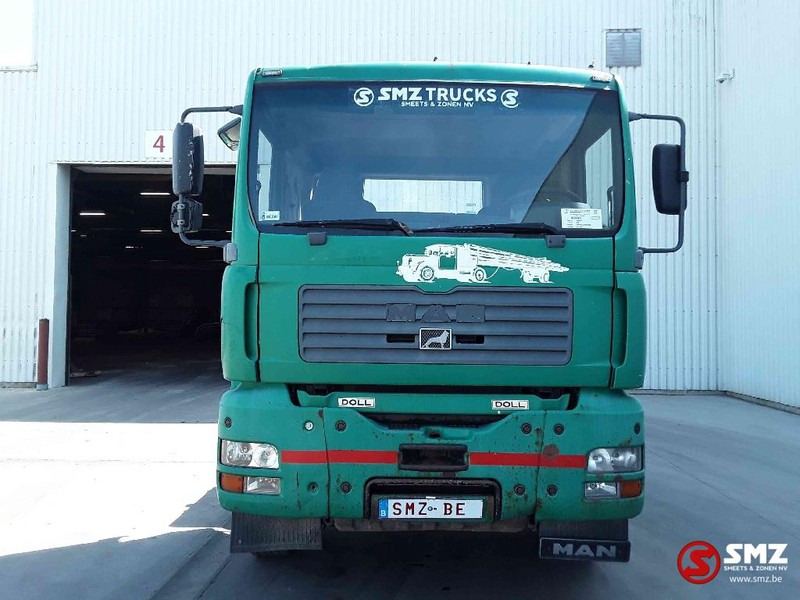 MAN TGA 460 6x4 manual/pump-gear - משאית עם שלדת תא: תמונה 2 MAN TGA 460 6x4 manual/pump-gear - משאית עם שלדת תא: תמונה 2