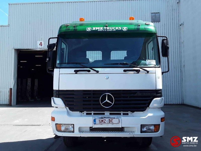 Mercedes-Benz Actros 1831 manual lames airco - מוביל מכולות/ משאית החלפת גוף: תמונה 2 Mercedes-Benz Actros 1831 manual lames airco - מוביל מכולות/ משאית החלפת גוף: תמונה 2