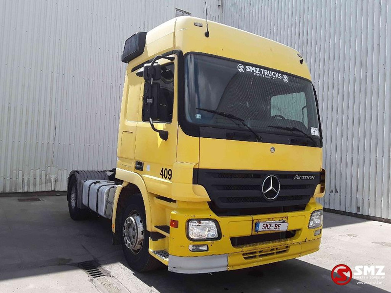 Mercedes-Benz Actros 1841 eps 3 pedals - parabrise cassé - windshield broken - יחידת טרקטור: תמונה 1 Mercedes-Benz Actros 1841 eps 3 pedals - parabrise cassé - windshield broken - יחידת טרקטור: תמונה 1