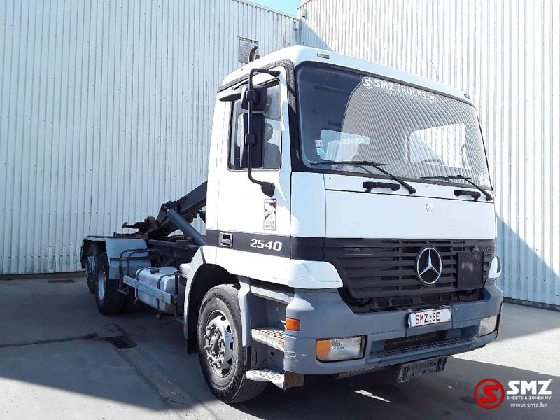 Mercedes-Benz Actros 2540 6x2 francais - מוביל מכולות/ משאית החלפת גוף: תמונה 1 Mercedes-Benz Actros 2540 6x2 francais - מוביל מכולות/ משאית החלפת גוף: תמונה 1