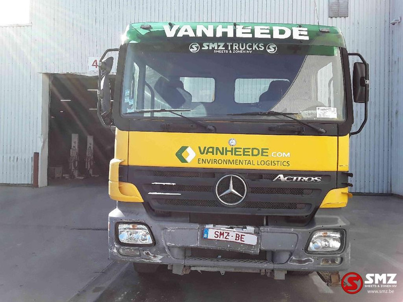 Mercedes-Benz Actros 2636 6x4 steel lames 3x - מוביל מכולות/ משאית החלפת גוף: תמונה 2 Mercedes-Benz Actros 2636 6x4 steel lames 3x - מוביל מכולות/ משאית החלפת גוף: תמונה 2