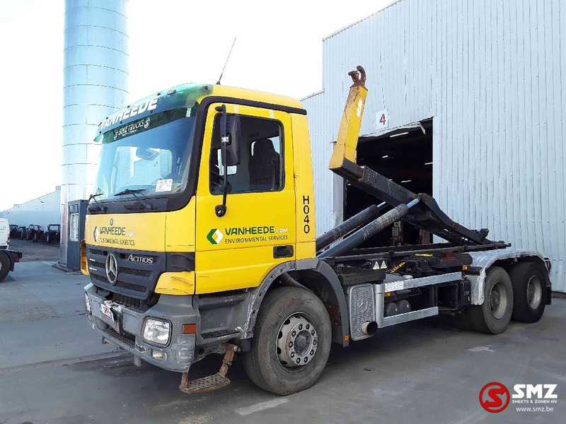Mercedes-Benz Actros 2636 6x4 steel lames 3x - מוביל מכולות/ משאית החלפת גוף: תמונה 3 Mercedes-Benz Actros 2636 6x4 steel lames 3x - מוביל מכולות/ משאית החלפת גוף: תמונה 3