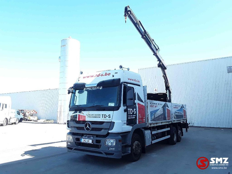 Mercedes-Benz Actros 2636 Hiab 123 B 2+remote - משאית צד נופל/ שטוחה, משאית מנוף: תמונה 3 Mercedes-Benz Actros 2636 Hiab 123 B 2+remote - משאית צד נופל/ שטוחה, משאית מנוף: תמונה 3