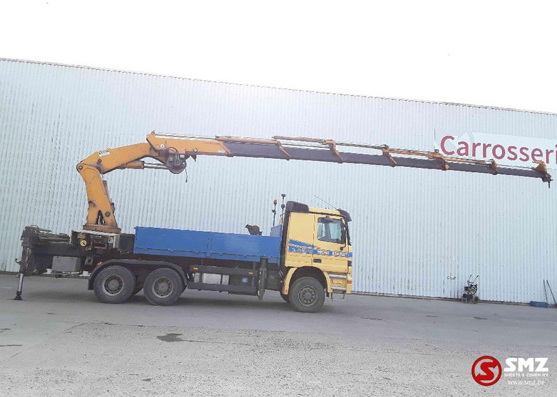 Mercedes-Benz Actros 3340 6x6 Effer 680 6s ext/remote 338'km - משאית צד נופל/ שטוחה, משאית מנוף: תמונה 4 Mercedes-Benz Actros 3340 6x6 Effer 680 6s ext/remote 338'km - משאית צד נופל/ שטוחה, משאית מנוף: תמונה 4