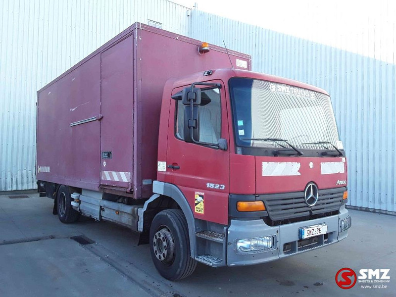 Mercedes-Benz Atego 1523 6 cyl - משאית תיבה: תמונה 1 Mercedes-Benz Atego 1523 6 cyl - משאית תיבה: תמונה 1