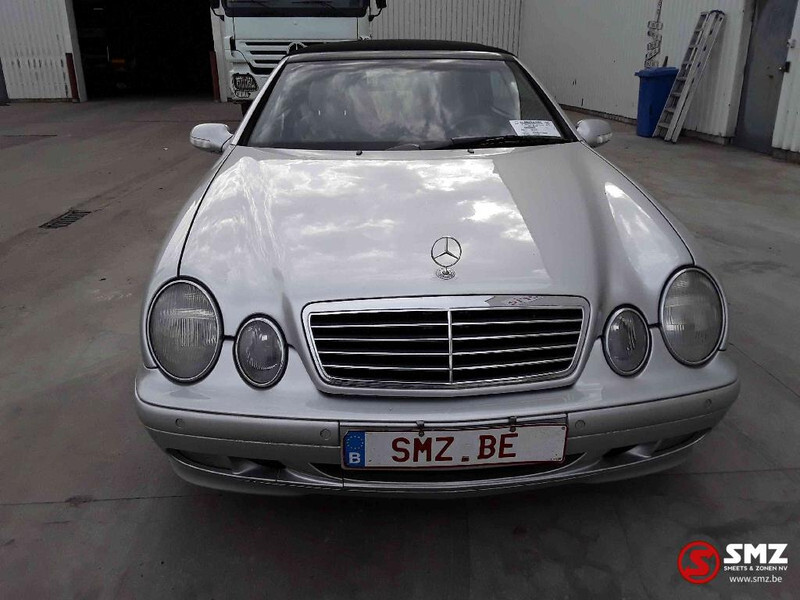 Mercedes-Benz CLK-Klasse 200 - מכונית: תמונה 2 Mercedes-Benz CLK-Klasse 200 - מכונית: תמונה 2