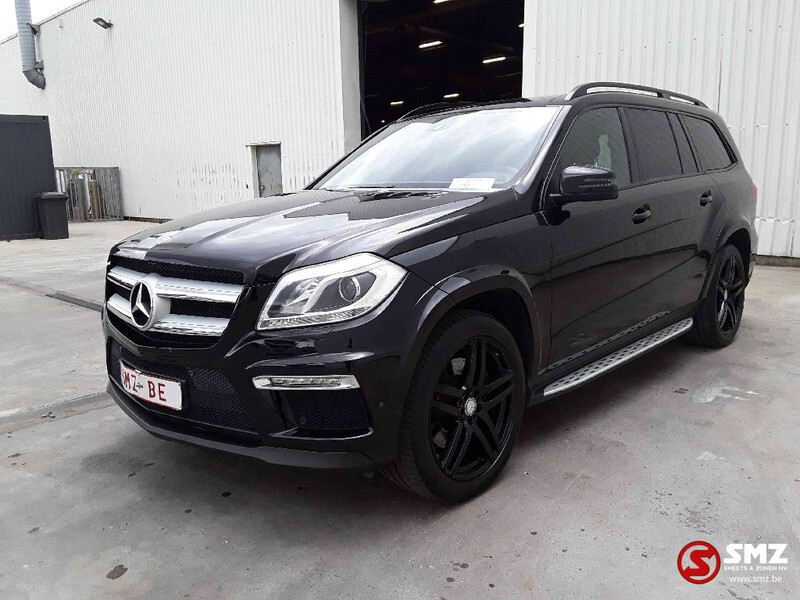 Mercedes-Benz GL-Klasse 350 AMG Full options - מכונית: תמונה 2 Mercedes-Benz GL-Klasse 350 AMG Full options - מכונית: תמונה 2