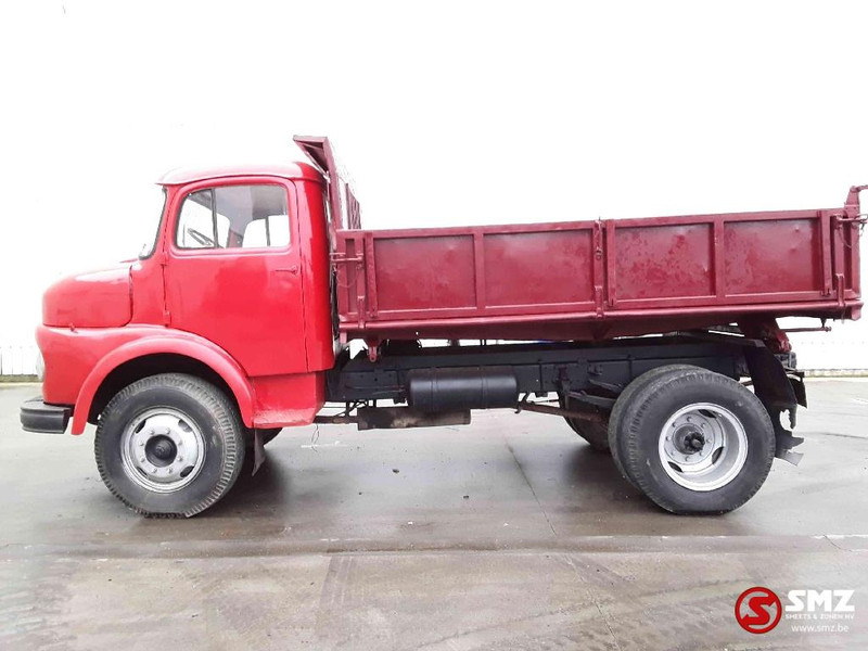 Mercedes-Benz - מזהיר: תמונה 5 Mercedes-Benz - מזהיר: תמונה 5