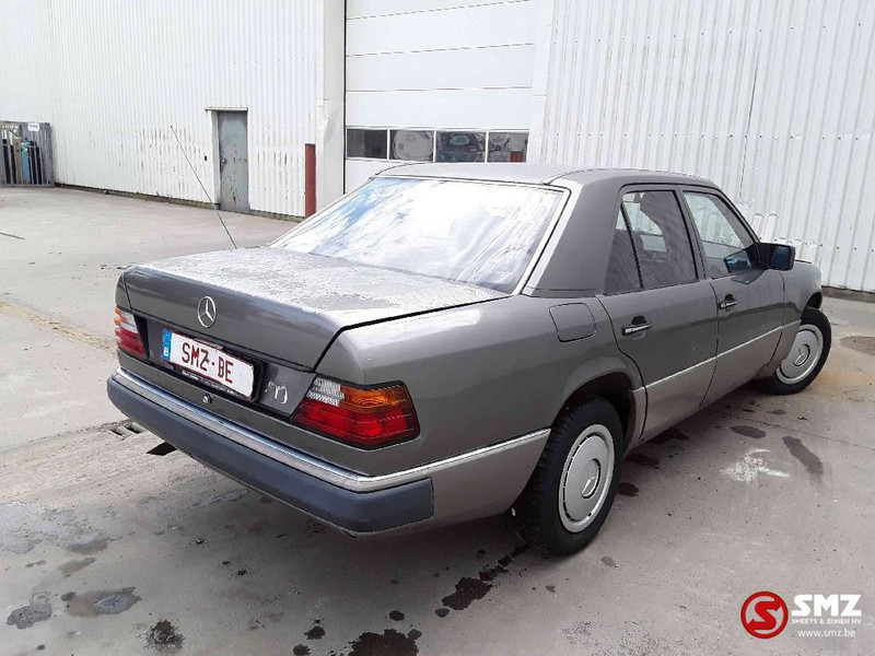 מכונית Mercedes-Benz: תמונה 12