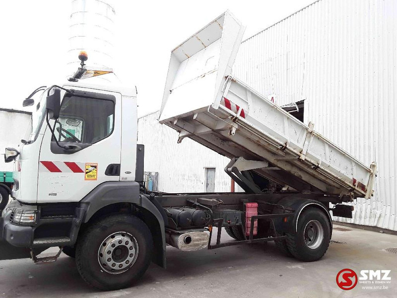 Renault Kerax 260 lames 124km pneus parfait - מזהיר: תמונה 5 Renault Kerax 260 lames 124km pneus parfait - מזהיר: תמונה 5