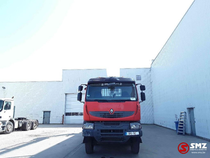 Renault Kerax 430 8x4 - משאית צד נופל/ שטוחה, משאית מנוף: תמונה 2 Renault Kerax 430 8x4 - משאית צד נופל/ שטוחה, משאית מנוף: תמונה 2