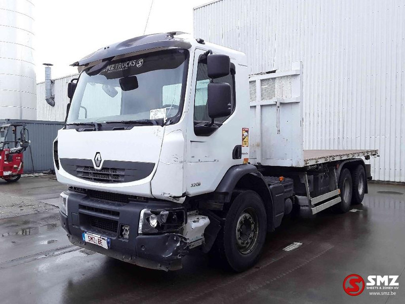 Renault Lander 320 accident / left side dammage - משאית צד נופל/ שטוחה: תמונה 3 Renault Lander 320 accident / left side dammage - משאית צד נופל/ שטוחה: תמונה 3