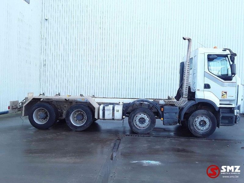 Renault Premium 430 8x4 - משאית עם שלדת תא: תמונה 4 Renault Premium 430 8x4 - משאית עם שלדת תא: תמונה 4