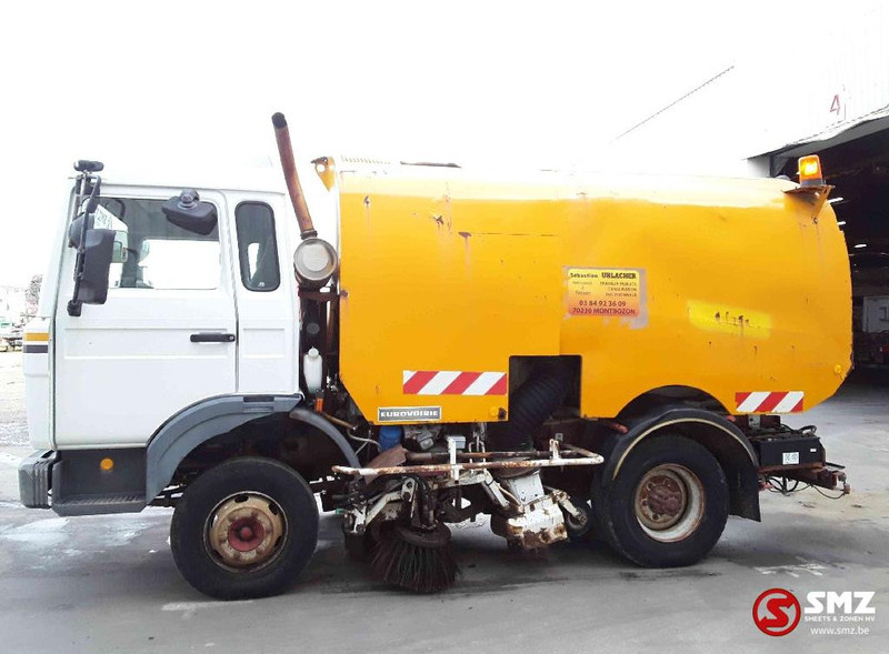Renault - מטאטא כבישים: תמונה 5 Renault - מטאטא כבישים: תמונה 5