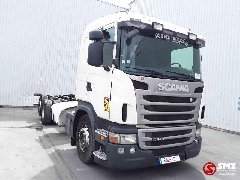 Scania G 440 6x2 retarder - משאית עם שלדת תא: תמונה 1 Scania G 440 6x2 retarder - משאית עם שלדת תא: תמונה 1