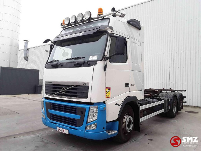 Volvo FH 420 6x2 - מוביל מכולות/ משאית החלפת גוף: תמונה 3 Volvo FH 420 6x2 - מוביל מכולות/ משאית החלפת גוף: תמונה 3
