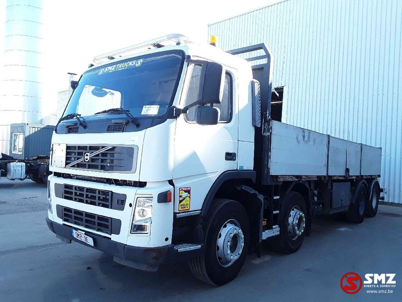 Volvo FM 400 lames steel manual - משאית צד נופל/ שטוחה: תמונה 3 Volvo FM 400 lames steel manual - משאית צד נופל/ שטוחה: תמונה 3