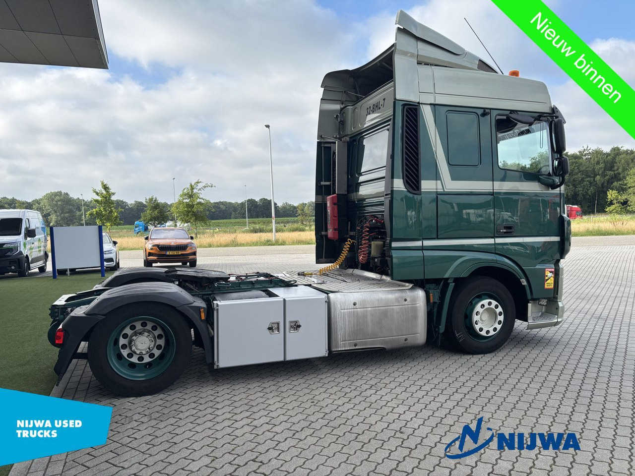DAF XF 460 4x2 Hefschotel + Retader - יחידת טרקטור: תמונה 3 DAF XF 460 4x2 Hefschotel + Retader - יחידת טרקטור: תמונה 3