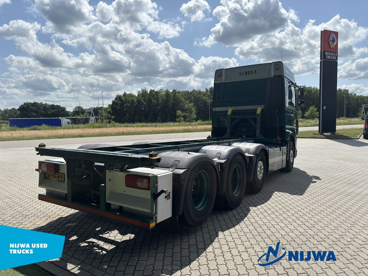 DAF XF 460 8x2 20ft container systeem - משאית הרמת וו: תמונה 3 DAF XF 460 8x2 20ft container systeem - משאית הרמת וו: תמונה 3