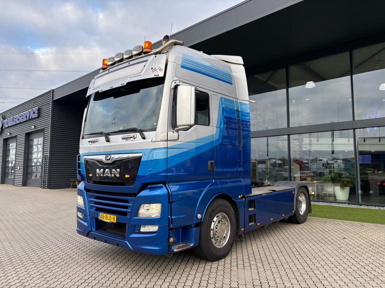 MAN TGX 460 4x2 Schuifschotel + Hydrauliek - יחידת טרקטור: תמונה 1 MAN TGX 460 4x2 Schuifschotel + Hydrauliek - יחידת טרקטור: תמונה 1