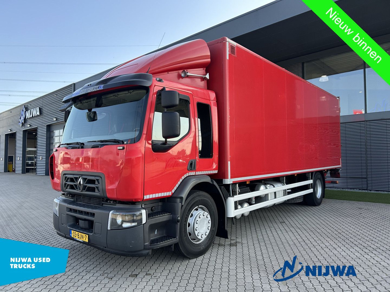 Renault D WIDE 280 4x2 Low mileage + Achtersluitklep - משאית תיבה: תמונה 1 Renault D WIDE 280 4x2 Low mileage + Achtersluitklep - משאית תיבה: תמונה 1
