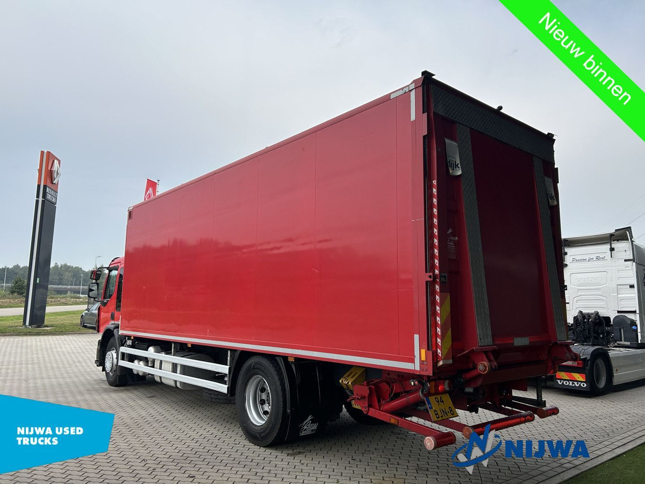 Renault D WIDE 280 4x2 Low mileage + Achtersluitklep - משאית תיבה: תמונה 4 Renault D WIDE 280 4x2 Low mileage + Achtersluitklep - משאית תיבה: תמונה 4