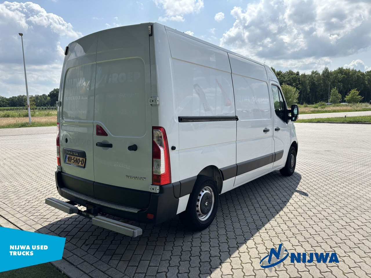 Renault Master T35 125 L2H2 Opstap + Airco Kasten - כלי רכב מסחרי עם לוח: תמונה 3 Renault Master T35 125 L2H2 Opstap + Airco Kasten - כלי רכב מסחרי עם לוח: תמונה 3