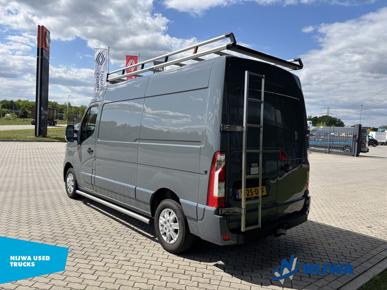 Renault Master T35 150 L2H2 Imperial + Trekhaak Kasten - כלי רכב מסחרי עם לוח: תמונה 4 Renault Master T35 150 L2H2 Imperial + Trekhaak Kasten - כלי רכב מסחרי עם לוח: תמונה 4