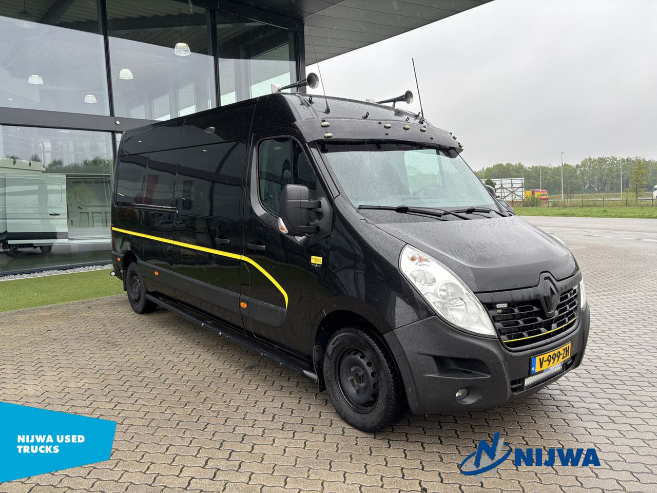 Renault Master T35 170 L3H3 Automaat + Trekhaak Kasten - כלי רכב מסחרי עם לוח: תמונה 2 Renault Master T35 170 L3H3 Automaat + Trekhaak Kasten - כלי רכב מסחרי עם לוח: תמונה 2