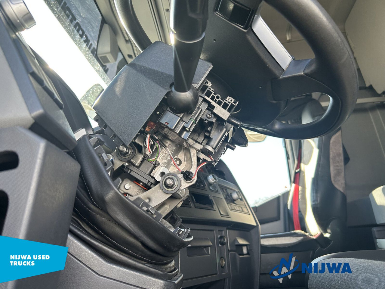 יחידת טרקטור Renault T 460 4x2 Standkachel + Koelkast: תמונה 17