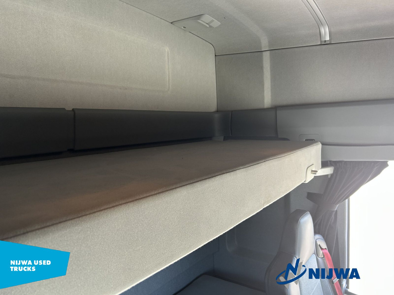 יחידת טרקטור Renault T 460 4x2 Standkachel + Koelkast: תמונה 17
