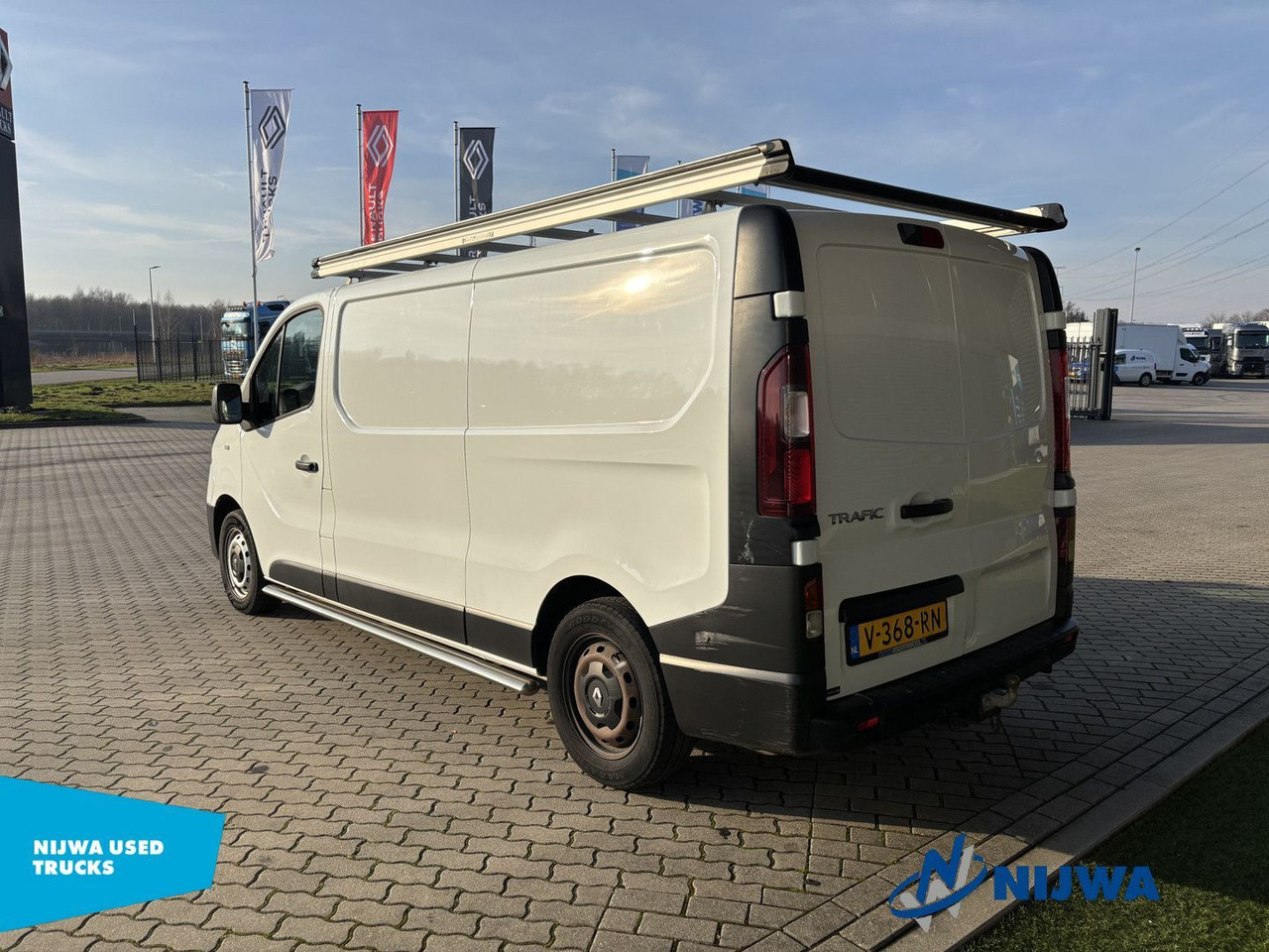 Renault Trafic L2H1 Navigatie + Trekhaak Kasten - כלי רכב מסחרי קטן: תמונה 4 Renault Trafic L2H1 Navigatie + Trekhaak Kasten - כלי רכב מסחרי קטן: תמונה 4