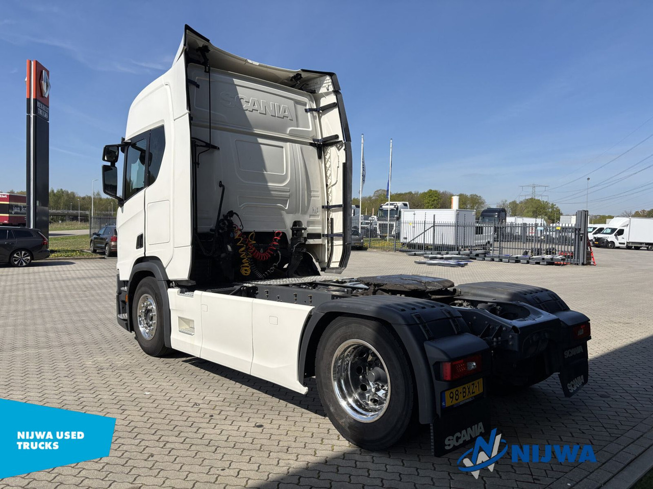 Scania R450 4x2 Retarder + Navigatie - יחידת טרקטור: תמונה 4 Scania R450 4x2 Retarder + Navigatie - יחידת טרקטור: תמונה 4