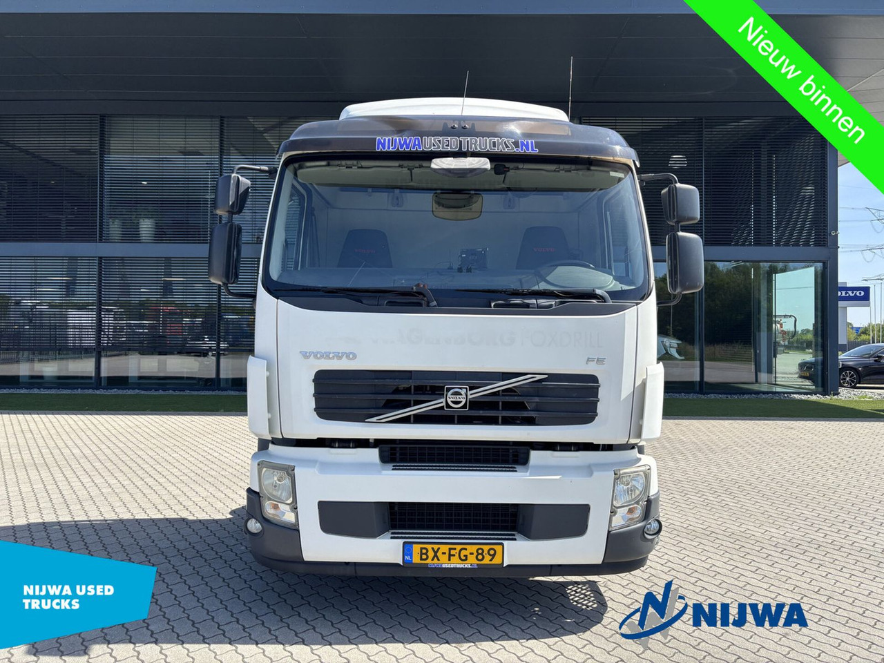 Volvo FE 42R 4x2 Laadklep + Airco - משאית עם שלדת תא: תמונה 5 Volvo FE 42R 4x2 Laadklep + Airco - משאית עם שלדת תא: תמונה 5