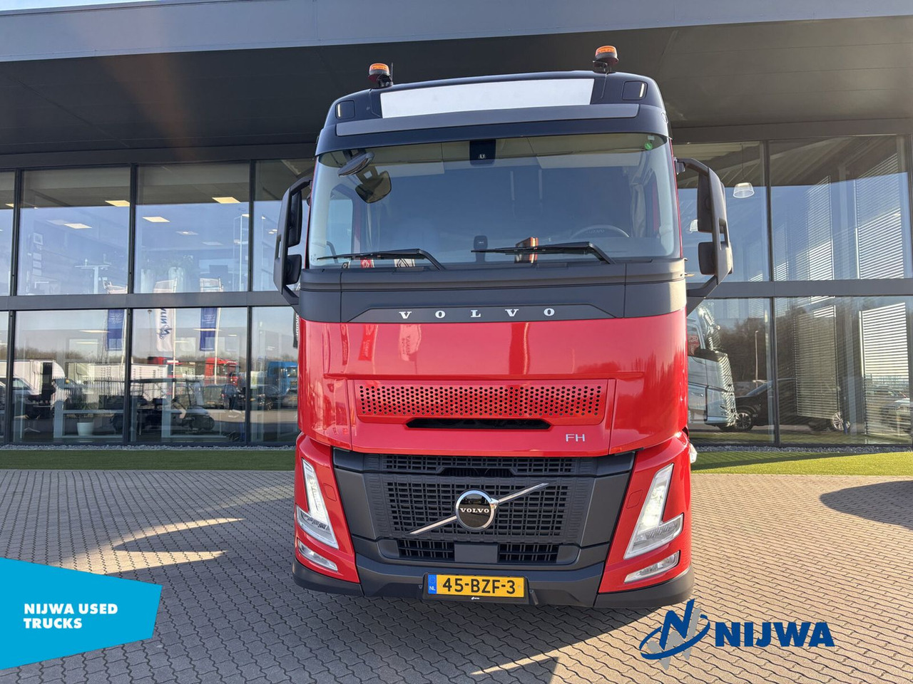 Volvo FH 460 Aero 6x2 Low Mileage + Liftas - יחידת טרקטור: תמונה 5 Volvo FH 460 Aero 6x2 Low Mileage + Liftas - יחידת טרקטור: תמונה 5
