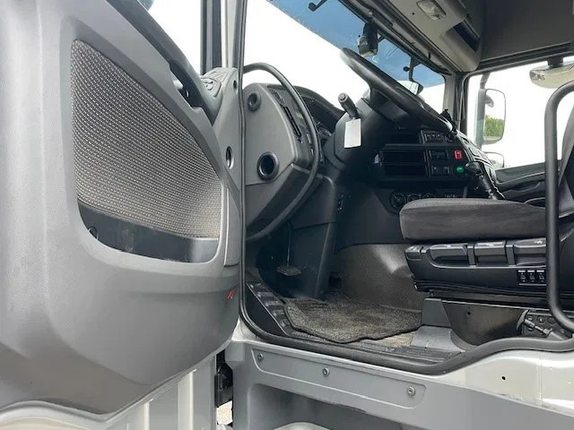 DAF XF 440 FT EURO6 Manual - יחידת טרקטור: תמונה 4 DAF XF 440 FT EURO6 Manual - יחידת טרקטור: תמונה 4