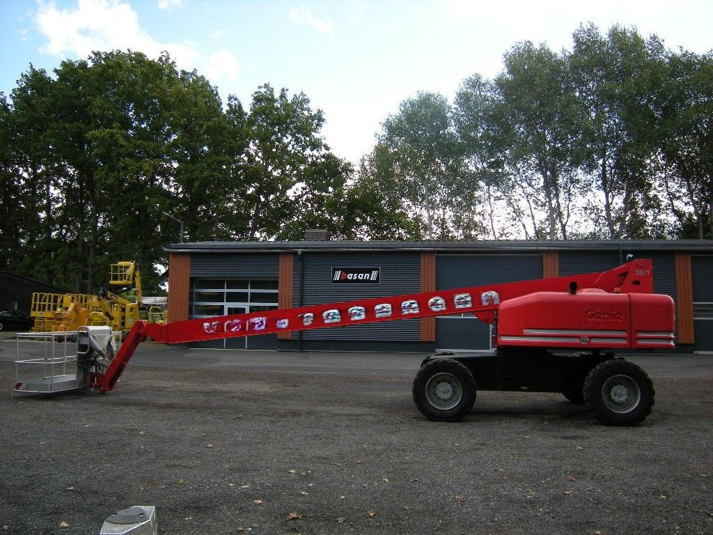 Genie Arbeitsbühne Genie S-85, AH 28 m - פלטפורמה אווירית מותקנת על משאית: תמונה 2 Genie Arbeitsbühne Genie S-85, AH 28 m - פלטפורמה אווירית מותקנת על משאית: תמונה 2