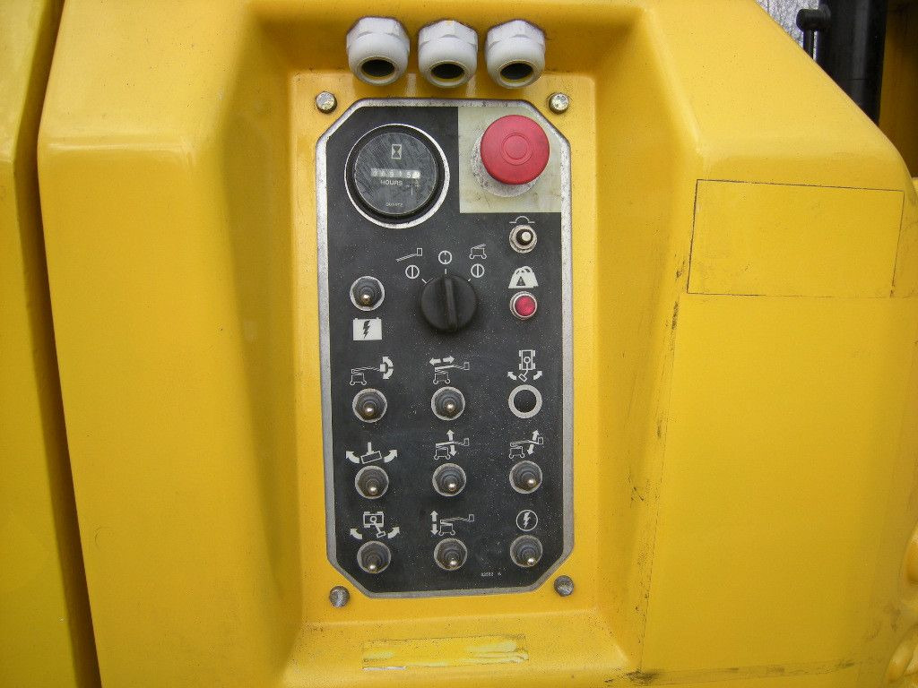 חָדָשׁ פלטפורמה אווירית מותקנת על משאית Genie Arbeitsbühne Genie Z 34/22N, 12,5 m: תמונה 9