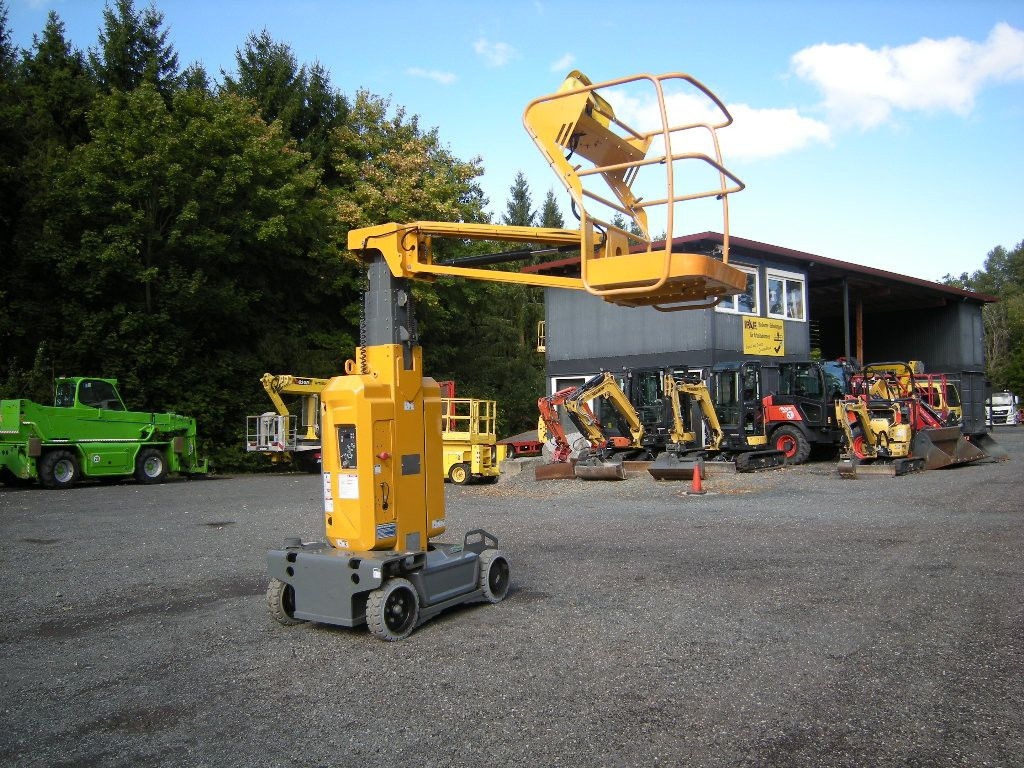 Haulotte Arbeitsbühne Haulotte Star 10, AH 10 m - פלטפורמה אווירית מותקנת על משאית: תמונה 5 Haulotte Arbeitsbühne Haulotte Star 10, AH 10 m - פלטפורמה אווירית מותקנת על משאית: תמונה 5