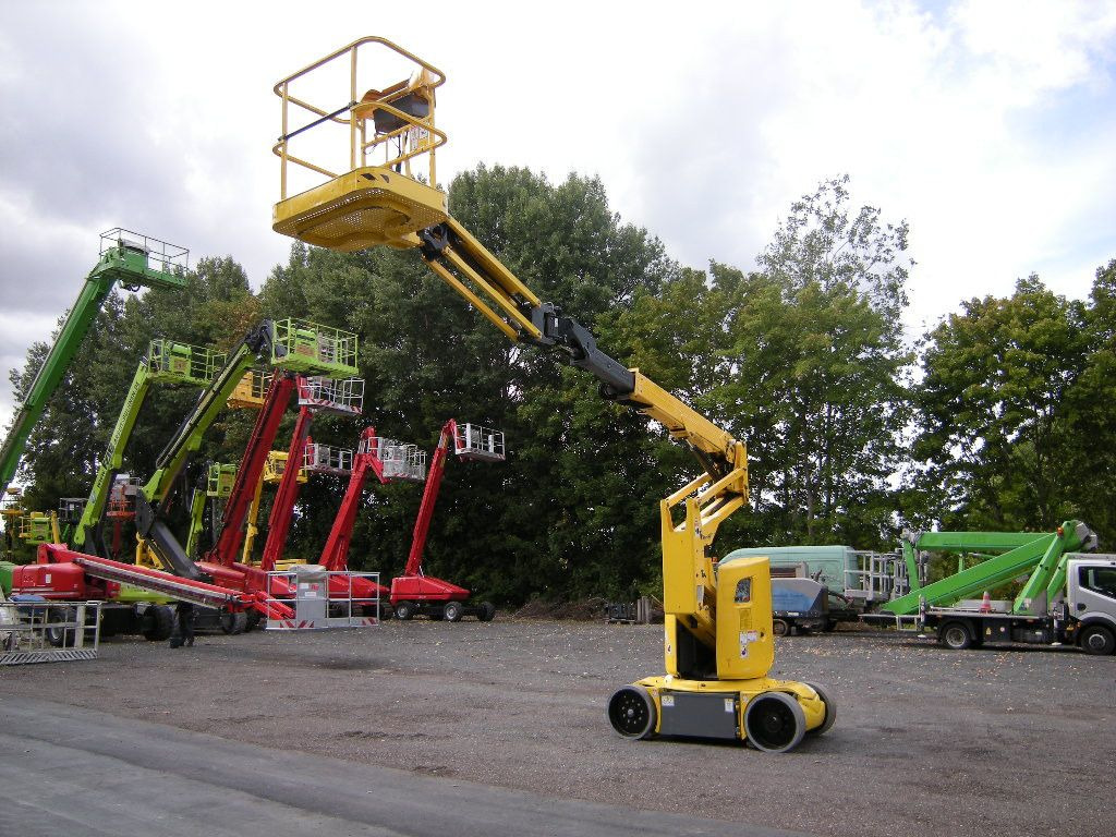 Haulotte HA12CJ+ , AH 12m, Korbarm drehbar - פלטפורמה אווירית מותקנת על משאית: תמונה 4 Haulotte HA12CJ+ , AH 12m, Korbarm drehbar - פלטפורמה אווירית מותקנת על משאית: תמונה 4