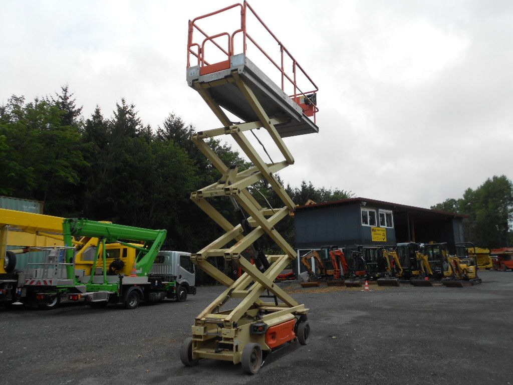 מעלית מספריים JLG JLG 3246, Scherenarbeitsbühne, 11,9 m: תמונה 6