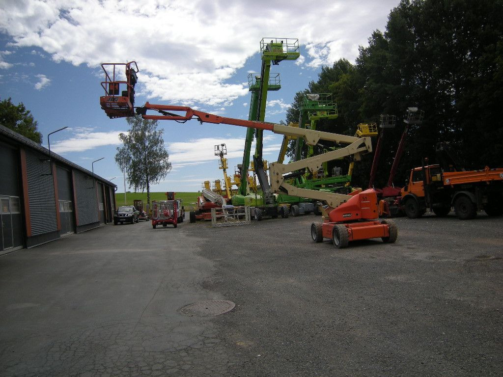 JLG M450 AJ Gelenkteleskoparbeitsbühne 16 m - פלטפורמה אווירית מותקנת על משאית: תמונה 3 JLG M450 AJ Gelenkteleskoparbeitsbühne 16 m - פלטפורמה אווירית מותקנת על משאית: תמונה 3