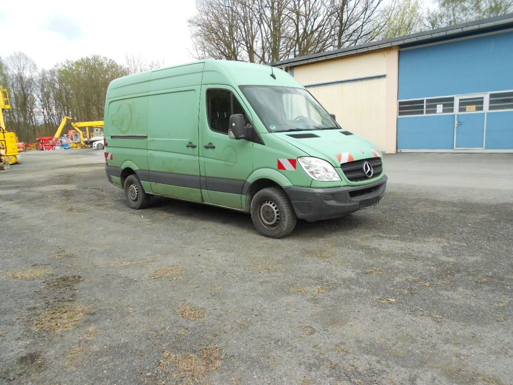 Mercedes-Benz Sprinter 313, 906 - כלי רכב מסחרי עם לוח: תמונה 1 Mercedes-Benz Sprinter 313, 906 - כלי רכב מסחרי עם לוח: תמונה 1