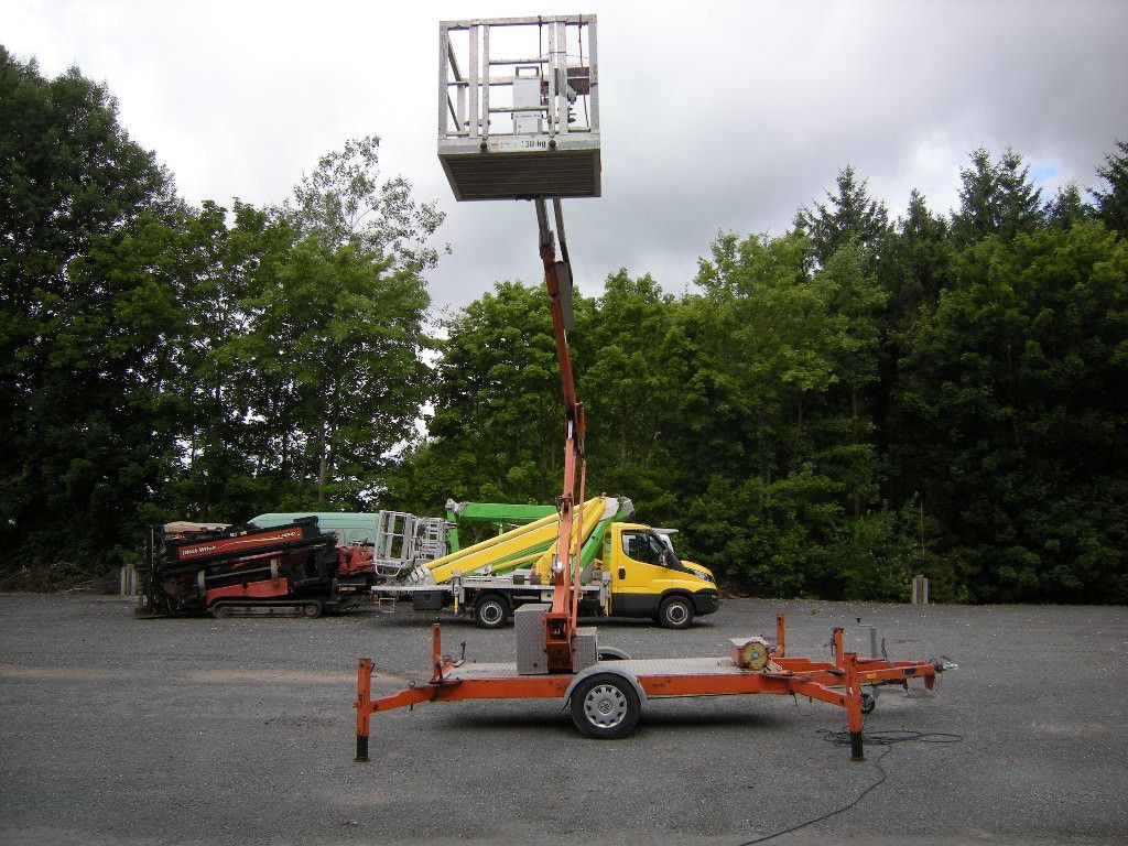 Moog Anhänge Arbeitsbühne, AH 13,5m - פלטפורמה אווירית מותקנת על משאית: תמונה 4 Moog Anhänge Arbeitsbühne, AH 13,5m - פלטפורמה אווירית מותקנת על משאית: תמונה 4