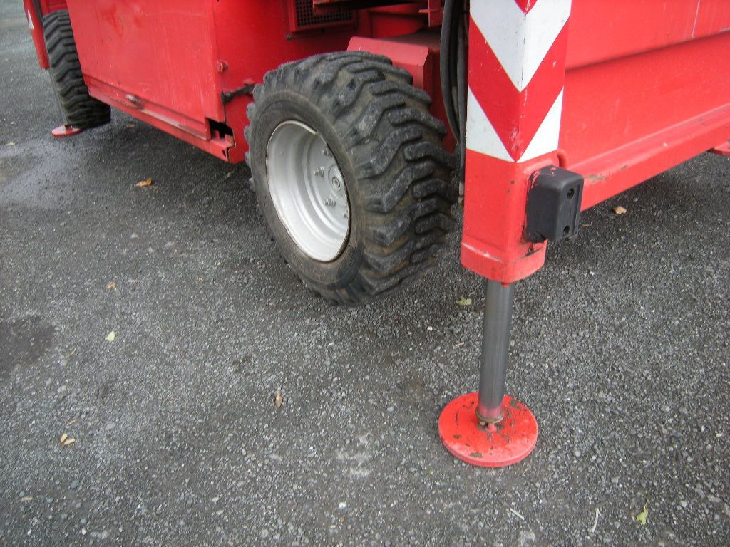 פלטפורמה אווירית מותקנת על משאית Scherenarbeitsbühne Liftlux SL172-24D4WD,S AH 19: תמונה 7