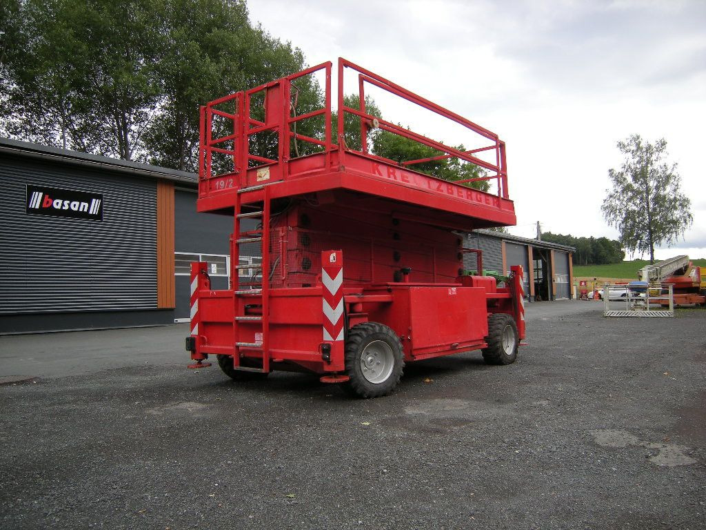 פלטפורמה אווירית מותקנת על משאית Scherenarbeitsbühne Liftlux SL172-24D4WD,S AH 19: תמונה 19
